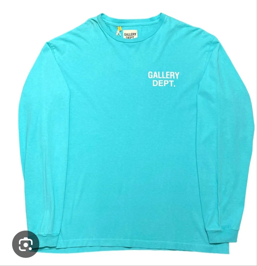 Gallery Department Souvenir
L/S Tee Shirt Teal