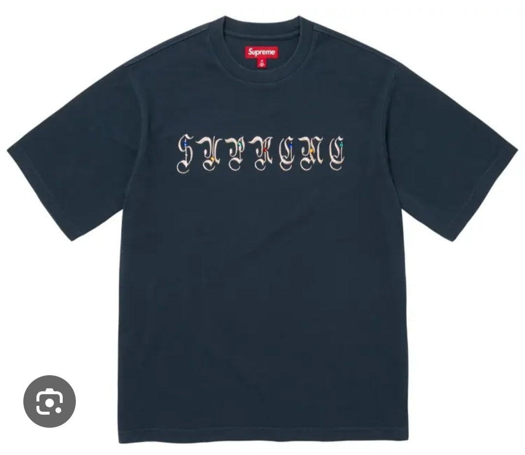 Supreme Aoi Gems Short-
Sleeve Top 'Navy'