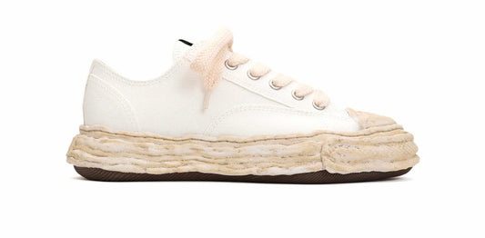 MAISON MIHARA YASUHIRO "PETERSON23" OG DYED SOLE CANVAS LOW-TOP SNEAKER WHITE