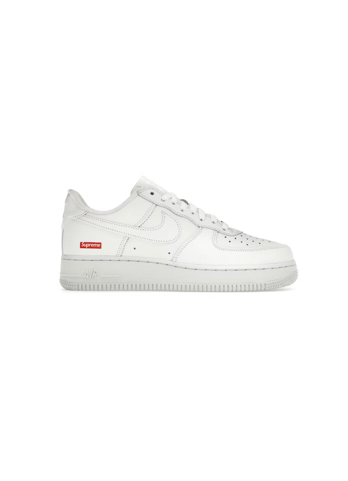 Nike Air Force 1 Low
Supreme White