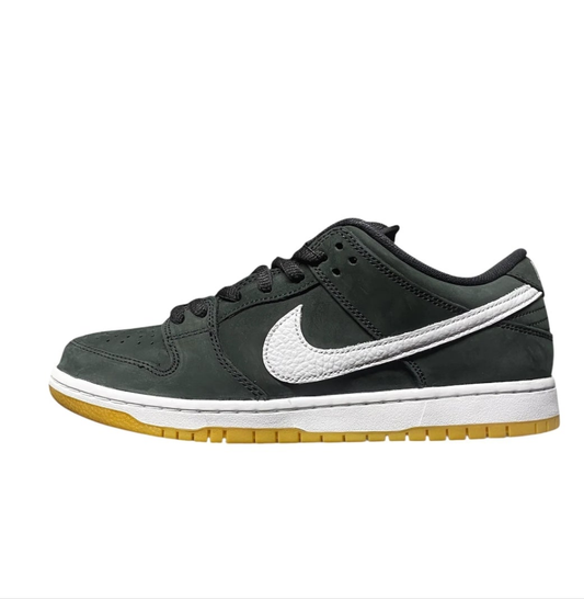 Nike SB Dunk Low pro AA
Black - Pawnshop Skate