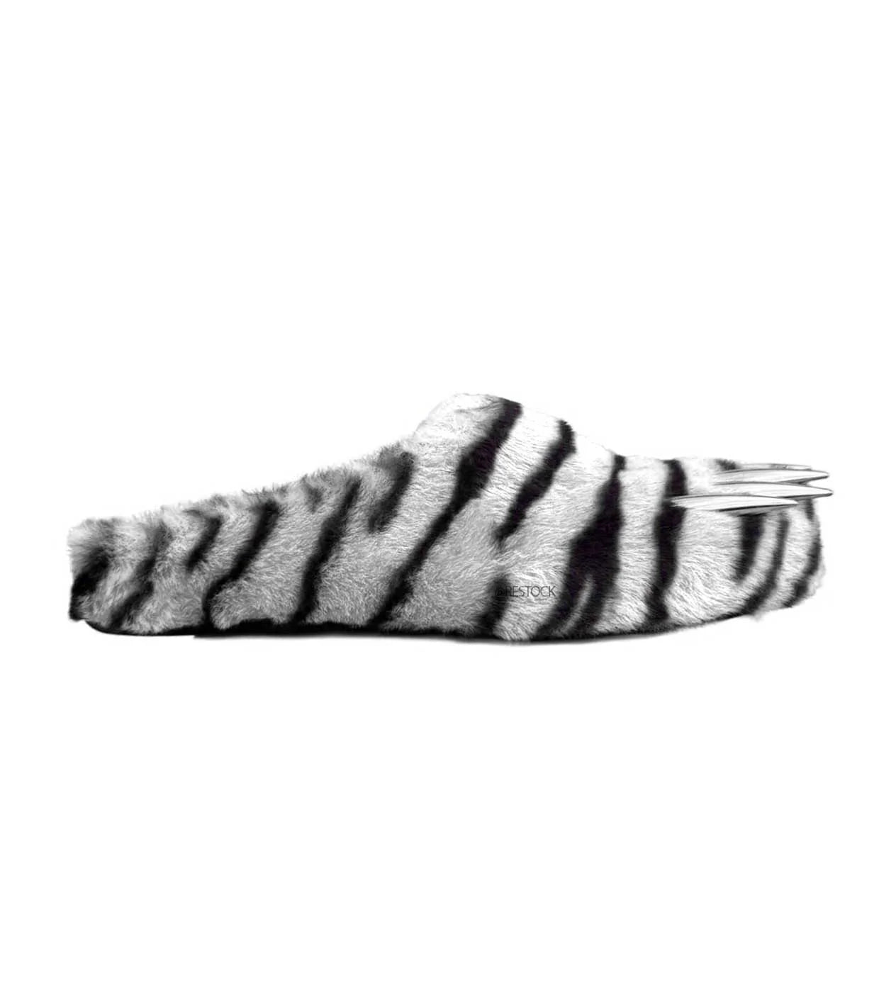 Bravest Studios Tiger Bear Claw
