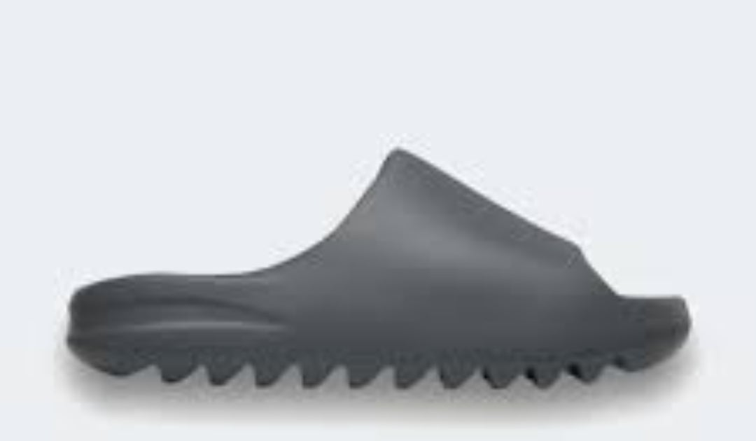 Adidas Yeezy Slide Slate
Grey