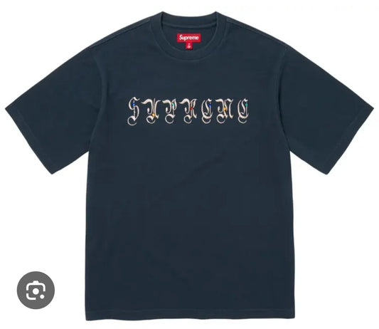 Supreme Aoi Gems Short-
Sleeve Top 'Navy'